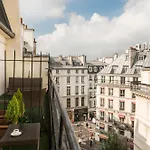 Maison Axel Opéra Paris