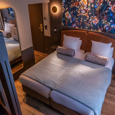 Hotel Maison Axel Opera Paris